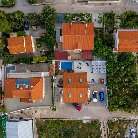 ヴィラ Tango I *
