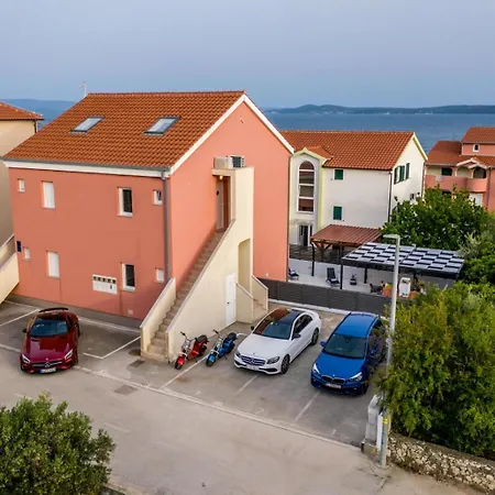 Villa Tango I *