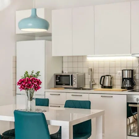 Villa Tango I