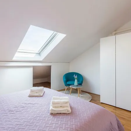 Villa Tango I