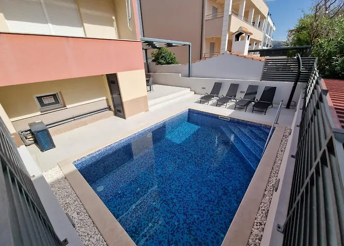 Villa Tango I *