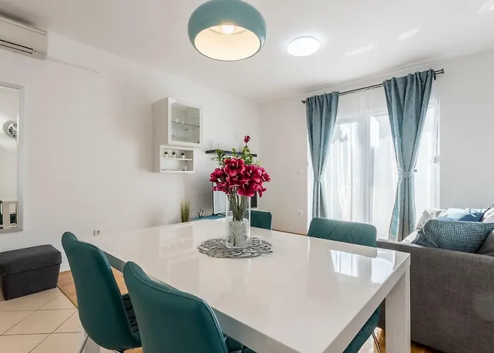 Villa Tango I