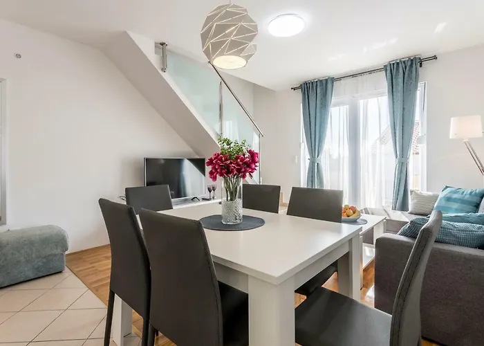 Tango I טרוגיר