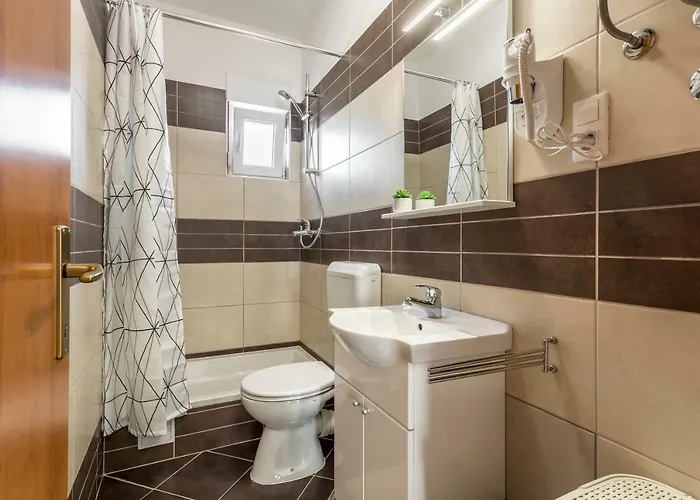 Tango I וילה טרוגיר